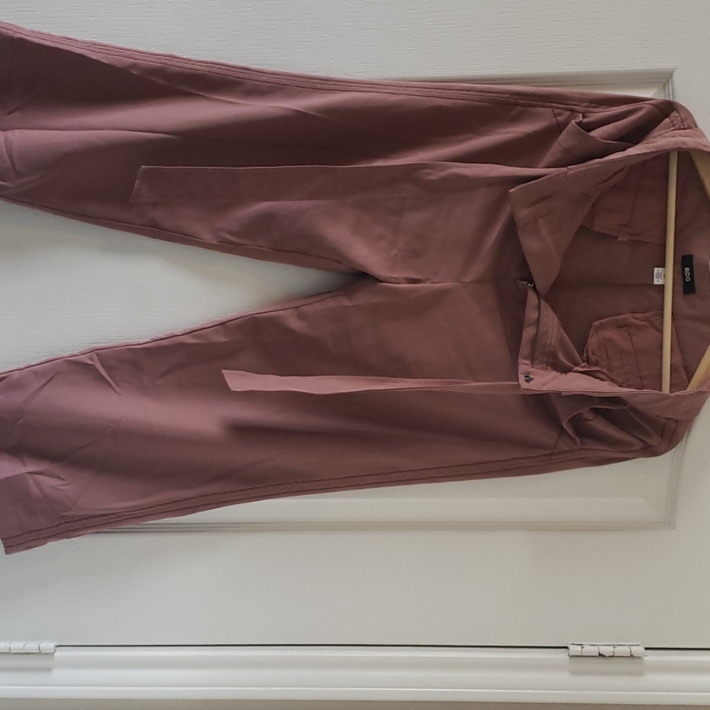 NWOT BDG mauve paper bag pants